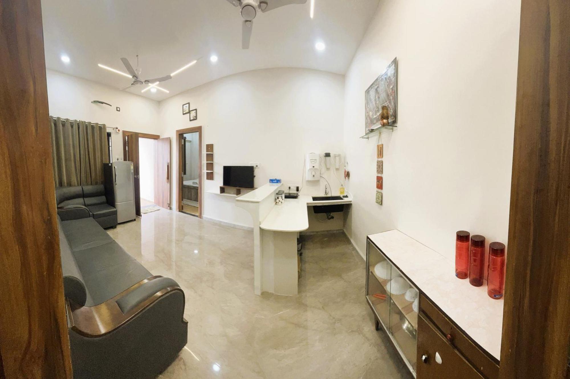 Shree Stay Inn Luxe' Holiday Home Ujjain Exterior photo